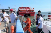 Hoa tiêu Tân Cảng Sài Gòn kịp thời cứu nạn 2 ngư dân