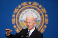 Ông Biden công bố lệnh cấm tàu Nga cập cảng Mỹ
