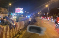 Tông vào dải phân cách, một nam thanh niên tử vong