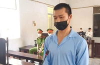 Dùng cuốc đánh vào đầu vợ cũ: Bị xử tội giết người
