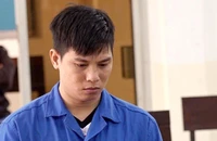 Đuổi chém mẹ, sát hại anh trai, lãnh 18 năm tù