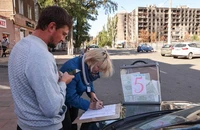 Các tỉnh ly khai Ukraine công bố số người đi bỏ phiếu trong 3 ngày trưng cầu dân ý sáp nhập vào Nga