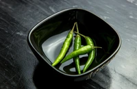 5 lợi ích bất ngờ của việc ăn ớt xanh