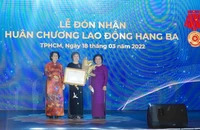 TP.HCM mong doanh nghiệp và Công ty PNJ tiếp tục hỗ trợ người dân