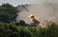 Soi sức mạnh pháo phản lực 'Bão táp' BM-27 Uragan mà cả Nga và Ukraine dùng để tấn công nhau