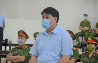 Ông Nguyễn Đức Chung bị cáo buộc nhận 2,6 tỉ đồng tiền lễ tết từ lãnh đạo công ty cây xanh