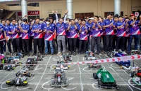 Sinh viên TP.HCM đua xe ô tô mô hình tự chế