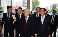 Tình nghĩa Việt Nam-Lào sẽ mãi mãi bền vững hơn núi, hơn sông