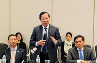 Chủ tịch Phan Văn Mãi gặp gỡ trí thức trẻ, doanh nghiệp Việt Nam tại Mỹ