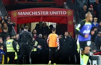 Ronaldo bị MU làm nhục và sẽ rời Old Trafford vào tháng giêng