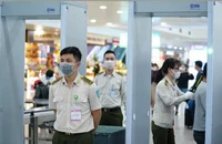 Thắt chặt an ninh hàng không cao điểm tết