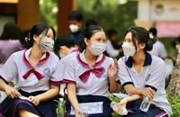 Hơn 1 triệu thí sinh bước vào môn thi ngữ Văn của kỳ thi tốt nghiệp