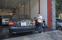 Với số tiền 400 triệu đồng, nên mua xe cũ đời 2015 hay mua xe mới phân khúc A?