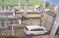 Cố tình trốn qua trạm thu phí gây tai nạn, bảo hiểm có phải bồi thường?