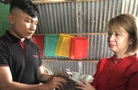 1 tài xế taxi ở Cà Mau trả lại 4.000 USD cho người đánh rơi