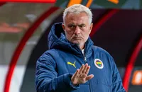 Mourinho: ‘Tôi bắt đầu hiểu Thổ Nhĩ Kỳ, tuần nào các bạn cũng khóc lóc’