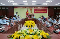Phiên giải trình HĐND tỉnh Đắk Lắk: Việc thiếu thuốc, vật tư y tế chưa có lối ra