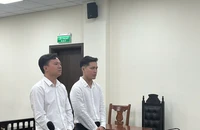 Hai người lãnh án vì cho thuê tài khoản ngân hàng, chứng khoán