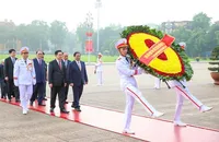 Lãnh đạo Đảng, Nhà nước vào Lăng viếng Chủ tịch Hồ Chí Minh