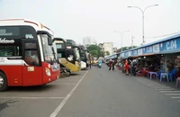 Chở quá số người quy định, xe khách bị xử phạt thế nào?