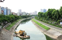 Hà Nội sẽ bàn phương án đầu tư với đơn vị cải tạo và chỉnh trang 2 bên sông Tô Lịch