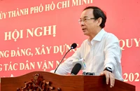 Bí thư Nguyễn Văn Nên nói về việc thu phí vỉa hè tại TP.HCM
