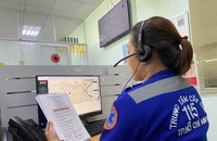 Bị kẹt trong nhà vệ sinh, nữ du khách nước ngoài gọi 115 nhờ giải cứu