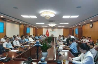 Doanh nghiệp đầu mối xăng dầu kêu lỗ vì giá giảm mạnh