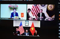 Bộ trưởng Bộ Công Thương Nguyễn Hồng Diên điện đàm với Trưởng Đại diện Thương mại Mỹ