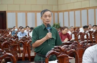 Cử tri huyện Bình Chánh kiến nghị gỡ vướng thủ tục hành chính về đất đai