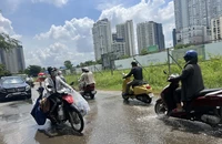 Đường Nguyễn Hoàng, TP Thủ Đức lại xuống cấp