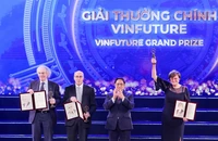 Chủ nhân Giải thưởng chính VinFuture tiếp tục được trao giải Nobel