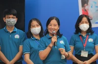 5 năm băng đèo, vượt lũ để 'cõng sách' cho các học sinh vùng cao
