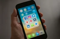 Cách đọc tin nhắn Zalo và Messenger mà người gửi tin không biết