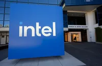 Intel sa thải 21.000 nhân viên: Bước ngoặt tái cấu trúc lớn nhất thập kỷ