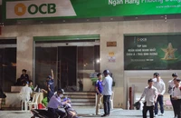 Toà nhà 6 tầng trên đường 23, phường 11, quận 6 cháy dữ dội