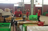 Người Việt đang ngốn số tiền khổng lồ cho việc mua sắm online