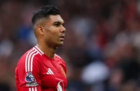 Phòng thay đồ của MU làm rõ lập trường về Casemiro