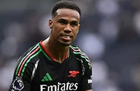 Arsenal đối mặt quyết định chuyển nhượng bom tấn sau khi Ronaldo tiếp cận