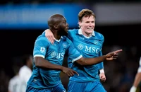 McTominay xát muối vào vết thương của MU
