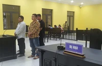 Hành xử tiêu cực của bị cáo sau khi nghe tòa tuyên án