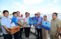 Ngư dân Quảng Trị vẫn can trường vươn khơi, bám biển