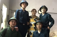 Anh trai trúng nghĩa vụ quân sự, 2 em ruột viết đơn xin cùng nhập ngũ