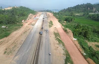 Đà Nẵng không ‘ngăn sông cấm chợ’ trong vận chuyển khoáng sản