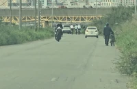 Tịch thu phương tiện của 2 thanh thiếu niên bốc đầu xe ở Đà Nẵng