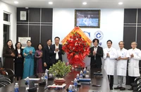 Bệnh viện Bộ vắng vẻ, bệnh viện tỉnh quá tải, Bí thư Đà Nẵng yêu cầu điều tiết bệnh nhân
