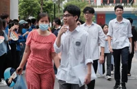Học phí trường công có thể lên tới gần 6,6 triệu đồng/tháng: Phụ huynh lo lắng