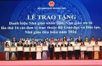 Bộ trưởng Nguyễn Kim Sơn: Nhà giáo phải tự vượt qua các giới hạn của bản thân