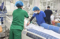 Thiếu nữ 15 tuổi nguy kịch do dùng thuốc trị mụn không rõ nguồn gốc
