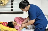 Đẻ rơi trước cổng công ty mới biết mình mang thai
